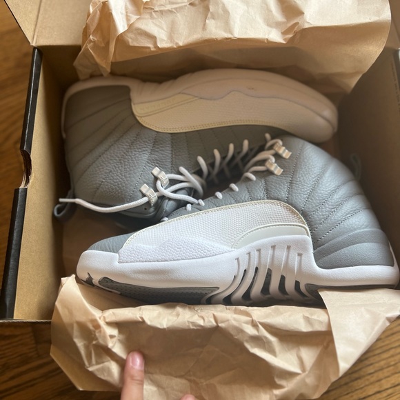The Air Jordan 12 Retro Stealth Grey - Picture 3 of 7